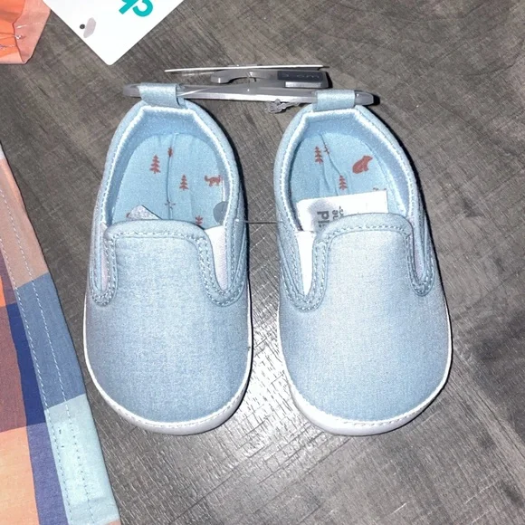 Baby boy romper and shoes set 3/6 months NWT - Picture 2 of 3